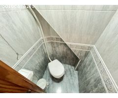 Casa chaflán, totalmente esquinera muy luminosa y con buena orientación con una
