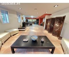 Excelente y exclusivo chalet seminuevo en la urbanización Santa Marina en la