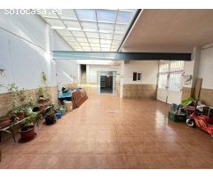 EXCLUSIVO CHALET EN ZONA RESIDENCIAL DE RUBIELOS DE MORA