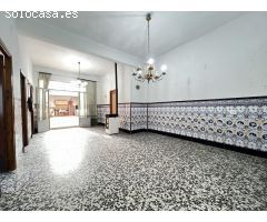 EXCLUSIVO CHALET EN ZONA RESIDENCIAL DE RUBIELOS DE MORA