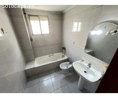 EXCLUSIVO CHALET EN ZONA RESIDENCIAL DE RUBIELOS DE MORA