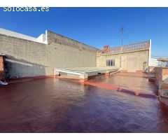 EXCLUSIVO CHALET EN ZONA RESIDENCIAL DE RUBIELOS DE MORA