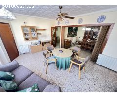 Excelente y amplia casa muy completa en Benicull del Xúquer con una superficie