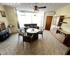Excelente y amplia casa muy completa en Benicull del Xúquer con una superficie