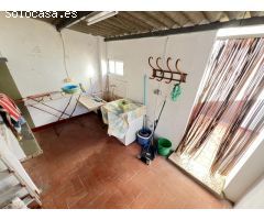 Excelente y amplia casa muy completa en Benicull del Xúquer con una superficie