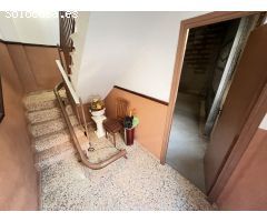 Excelente y amplia casa muy completa en Benicull del Xúquer con una superficie