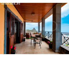 Maravillosa Villa Familiar con vistas panorámicas al mar en Roque Del Conde