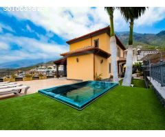 Maravillosa Villa Familiar con vistas panorámicas al mar en Roque Del Conde