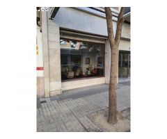 FANTÁSTICO LOCAL EN CALLE SANTA TERESA DE JESUS
