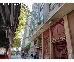 FANTÁSTICO LOCAL EN AVENIDA CESAREO ALIERTA