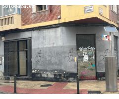FANTÁSTICO LOCAL EN CALLE SALAMANCA
