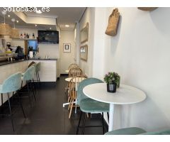 FANTÁSTICO BAR EN REINA FABIOLA