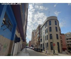 FANTASTICO LOCAL EN ZONA RUISEÑORES