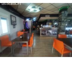 FANTÁSTICO BAR EN TRASPASO EN LOPEZ DE LUNA