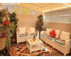 Apartamento renovado de 2 dormitorios y 2 baños con gran terraza privada y