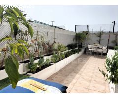 Apartamento renovado de 2 dormitorios y 2 baños con gran terraza privada y