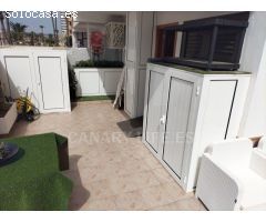 Apartamento renovado de 2 dormitorios y 2 baños con gran terraza privada y