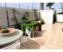 Apartamento renovado de 2 dormitorios y 2 baños con gran terraza privada y