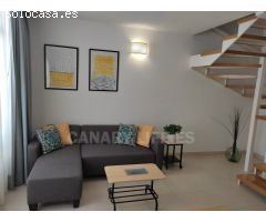 Moderno y acogedor piso de dos plantas en San Fernando, cerca de Playa del