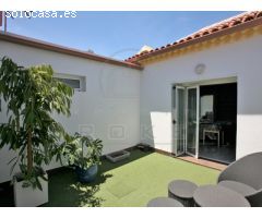 VENDIDO: Chalet renovado con piscina en zona muy buscada.