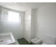 VENDIDO: Impresionante villa arquitectónica con piscina.