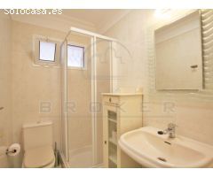 Precioso apartamento de calidad con garaje, trastero y piscina climatizada!