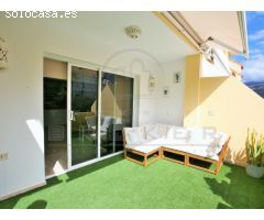 Ático dúplex con terrazas con excelentes vistas, garaje y piscina climatizada!