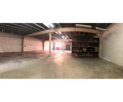 ¡¡ LOCAL EN IGUALADA CON TODOS LOS SERVICIOS !!