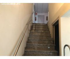 ¡¡ LOCAL EN IGUALADA CON TODOS LOS SERVICIOS !!