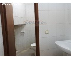 En Venta Local Comercial en Opañel