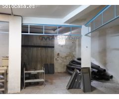 En Venta Local Comercial en Opañel