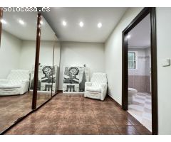 EXCELENTE CHALET EN LA URBANIZACIÓN EL RESPIRALL CON UNAS INCREÍBLES