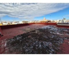 Finca de 4 pisos mas garaje a la venta en l´Alcudia