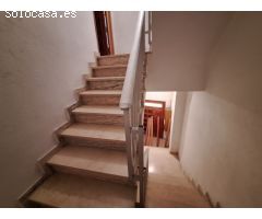 Finca de 4 pisos mas garaje a la venta en l´Alcudia