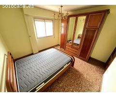 Finca de 4 pisos mas garaje a la venta en l´Alcudia