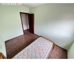 Finca de 4 pisos mas garaje a la venta en l´Alcudia