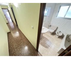 Finca de 4 pisos mas garaje a la venta en l´Alcudia