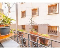 PISO EN VENTA EN CASCO ANTIGUO ZONA CALLE SAN MIGUEL PLAZA MAYOR