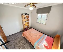 Chalet en suelo rústico con una parcela amplia, luz corriente y agua de pozo