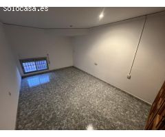 PISO CENTRO SUECA - CL. DELS CARABASSERS
