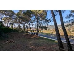 SUELO RESIDENCIAL EN URBANIZACIÓN SANTA MARINA