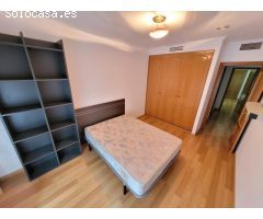 Bonita casa completamente reformada en zona próxima a Avenida Santos Patronos