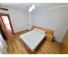 Bonita casa completamente reformada en zona próxima a Avenida Santos Patronos