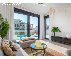 Increíble villa nueva en venta en Punta Prima, Torrevieja