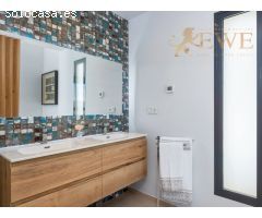 Increíble villa nueva en venta en Punta Prima, Torrevieja