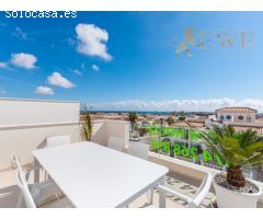 Increíble villa nueva en venta en Punta Prima, Torrevieja