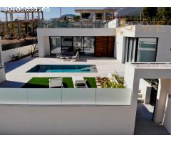 Villas exclusivas con vistas al mar en Polop