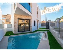 EWE- Exclusivo chalet a 150m del mar en La Mata, Torrevieja