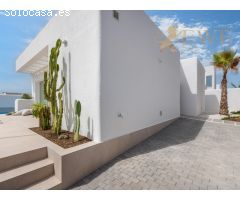 Impresionante villa situada en Dolores