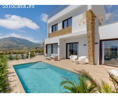 Una maravillosa villa con vistas a la montaña en Finestrat